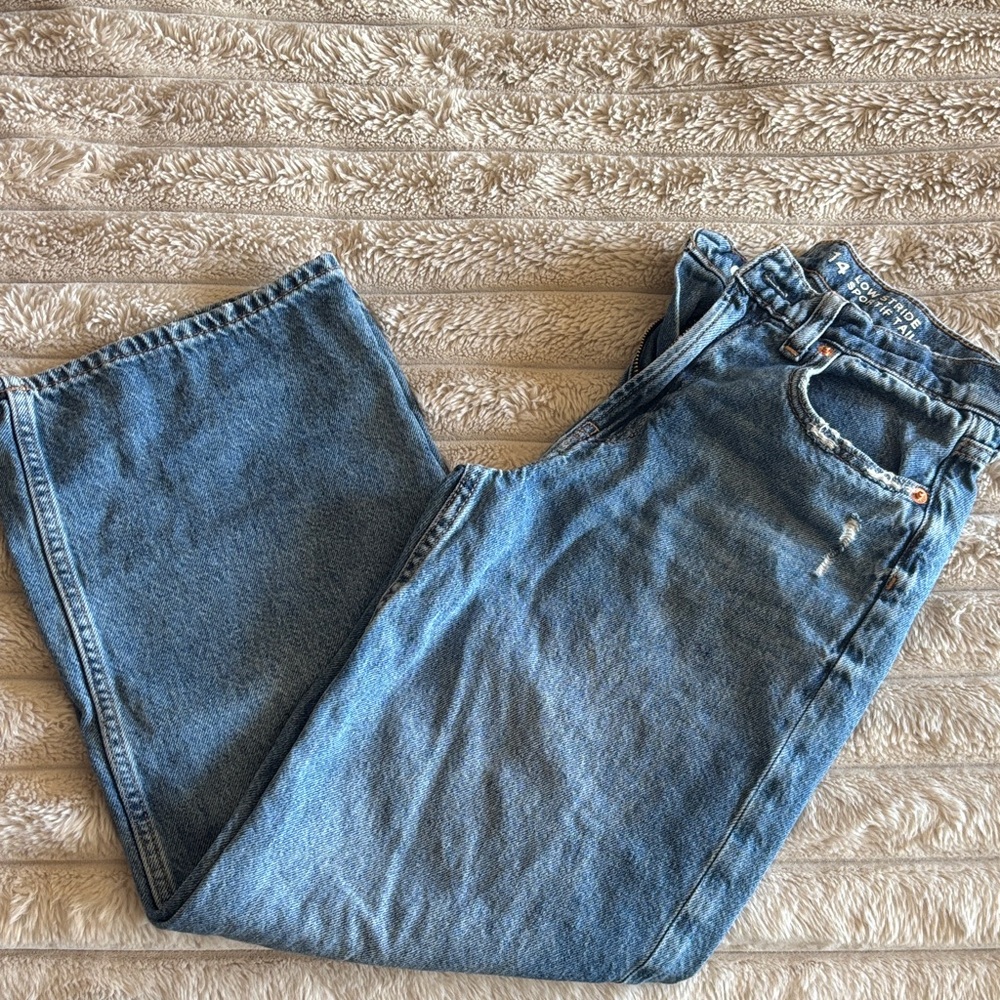 Classic Men's Blue Denim Jeans